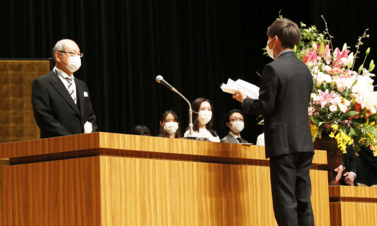 令和3年度 北海道安達学園 合同入学式 が行われました。									資料請求Twitterカテゴリー検索MENUグループ校