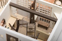 住居・店舗模型／模型をプレゼンテーションのひとつと捕らえ、スケール感にあわせた材料の選択、材質感や色の表現方法など製作技術を取得する。